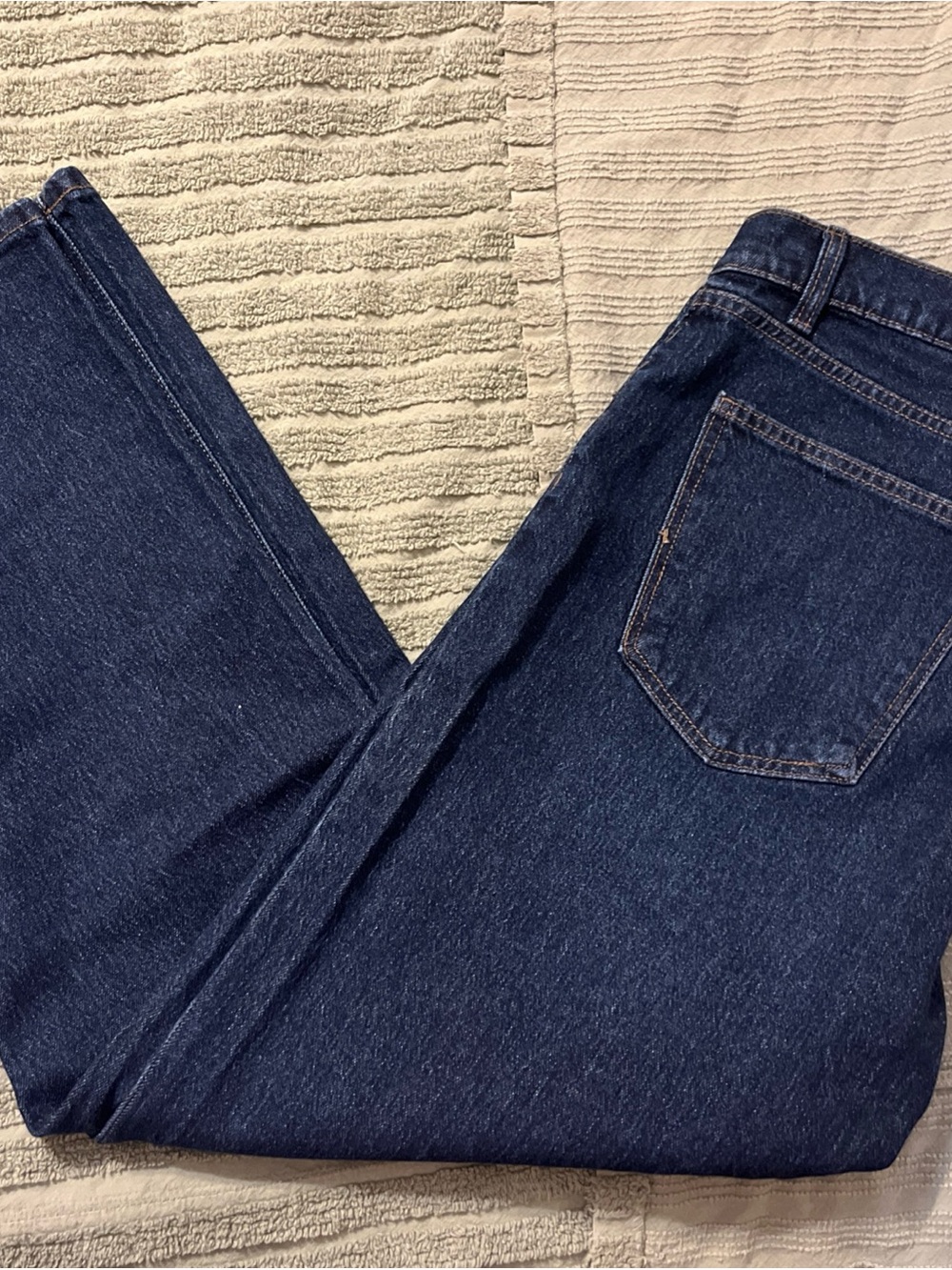 Time and Tru Women's Straight Leg Dark Blue Denim Jeans